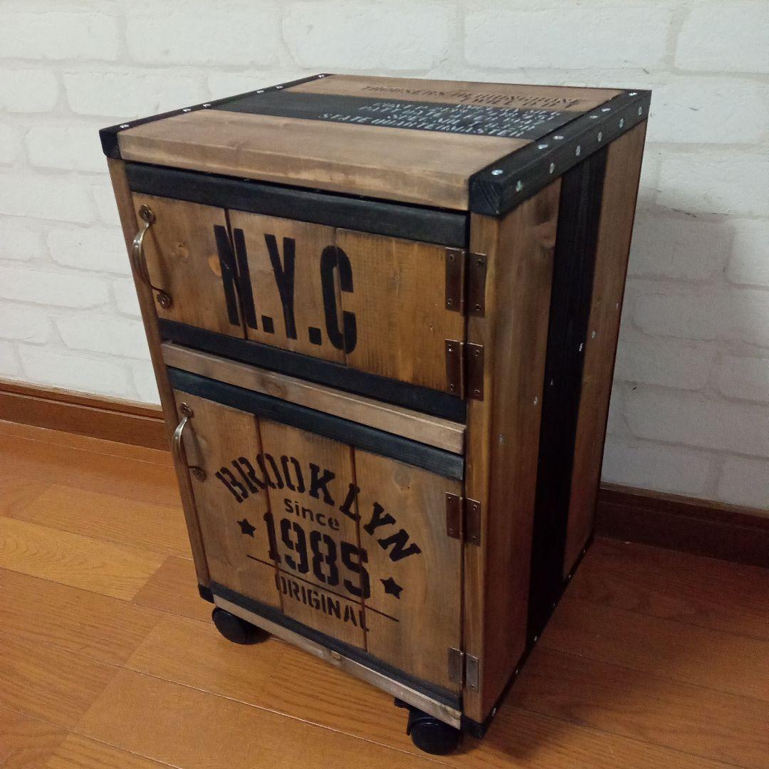 【ハンドメイド】男前キャスター付キャビネット サイドテーブル　収納棚