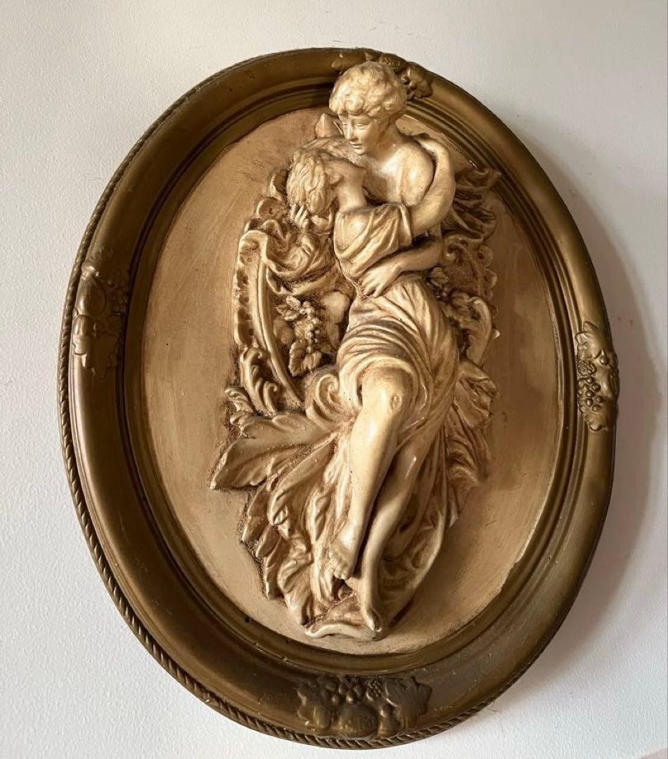 t*m様 アンティーク　ゴールドの女性像　壁掛け装飾