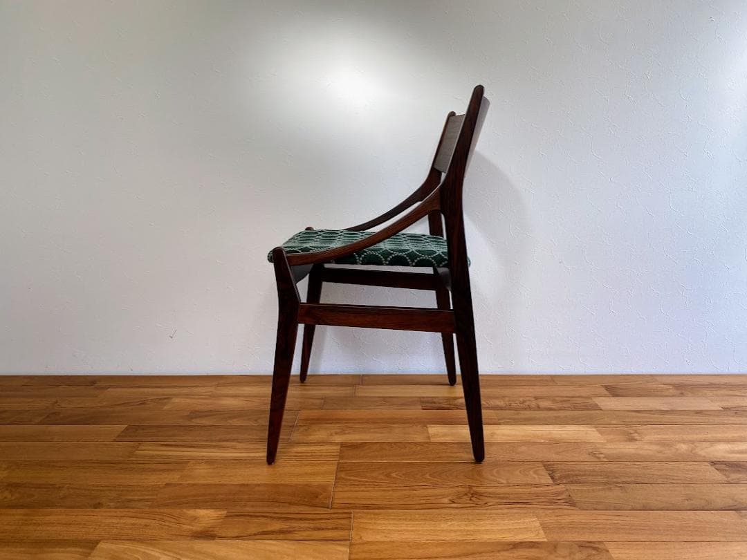 リラックスタイム ローズウッド トロンボルグ ダイニングチェア仕上済