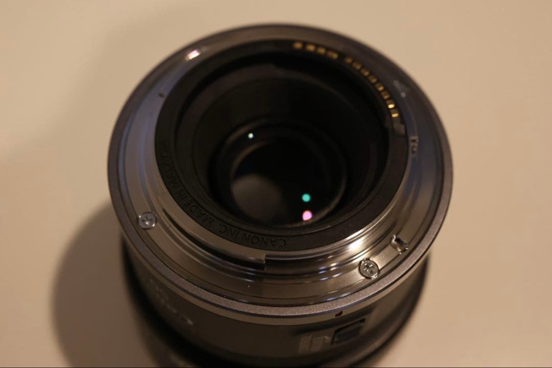 Canon 50mm F1.8 STM レンズ