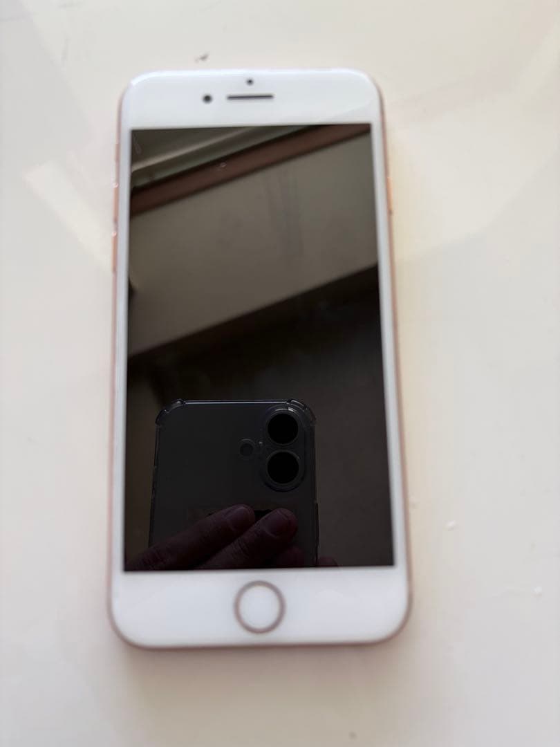 Apple iPhone 8 64GB ゴールド