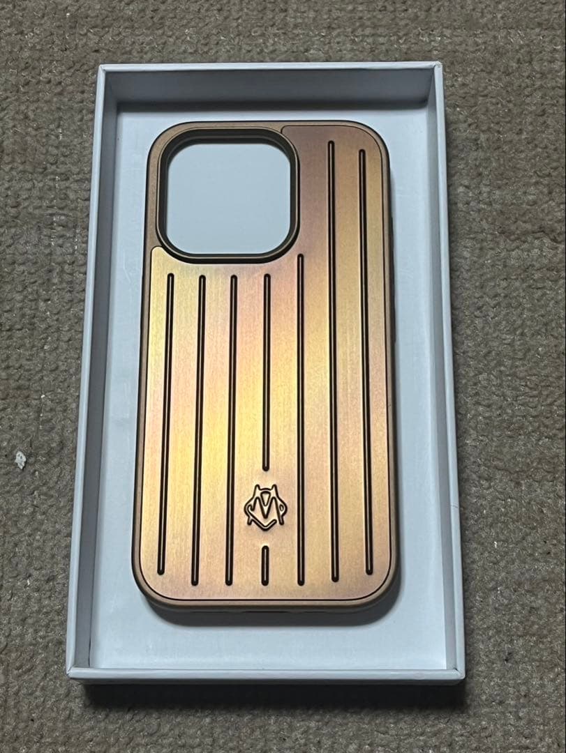 RIMOWA iPhone 15PRO MAX用ケース