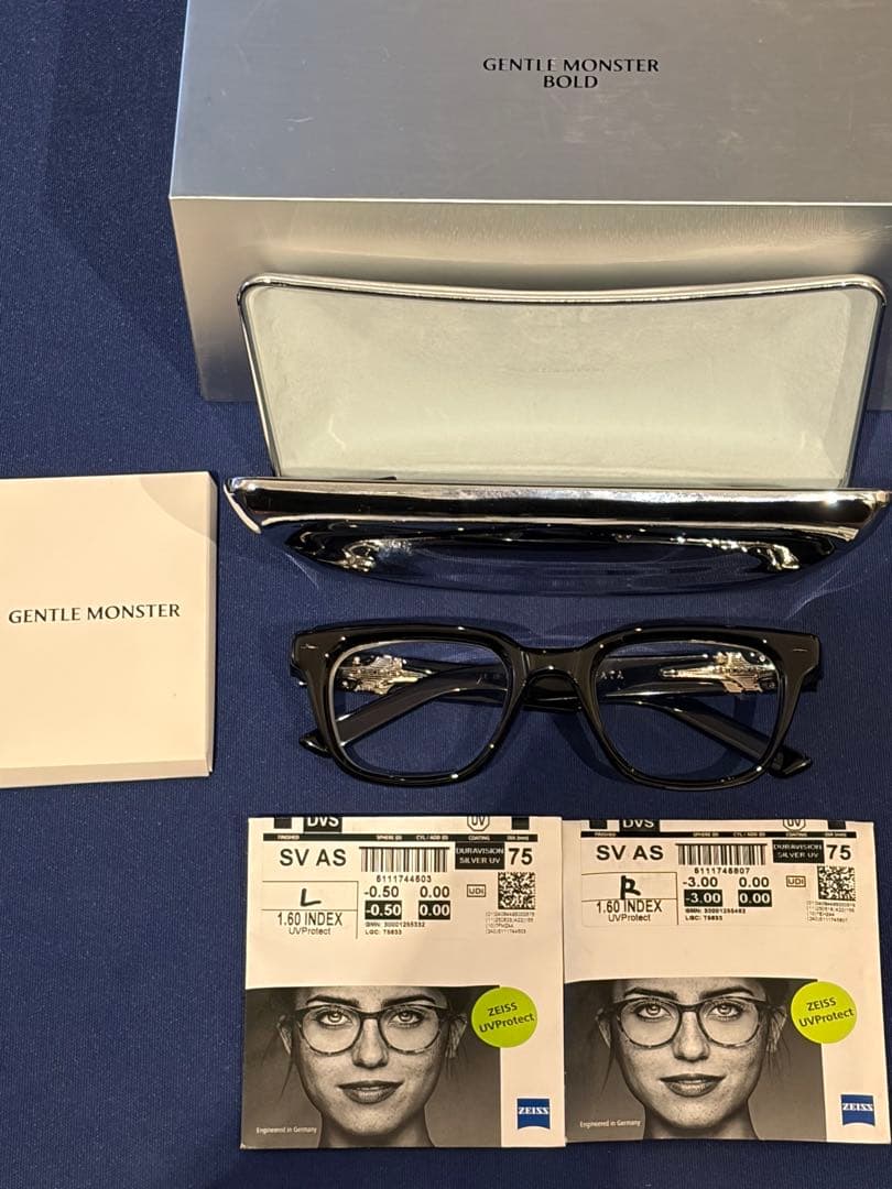 小物 GENTLE MONSTER BOLD FATA01