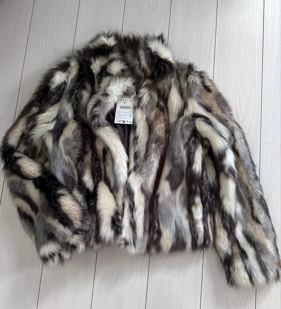 ZARA ZW collection フェイクファーコート