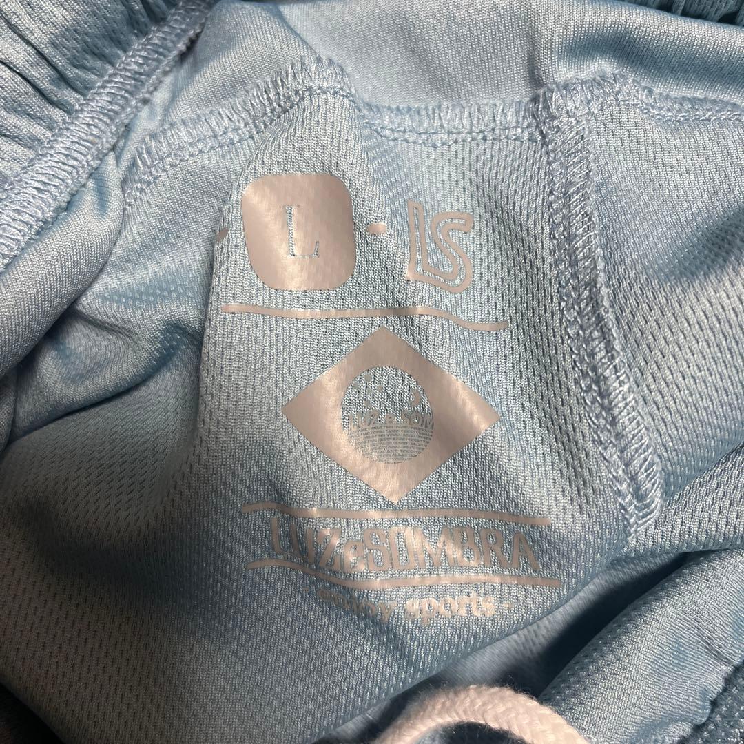 ルースイソンブラ　水色幾何学模様　ウェアセット