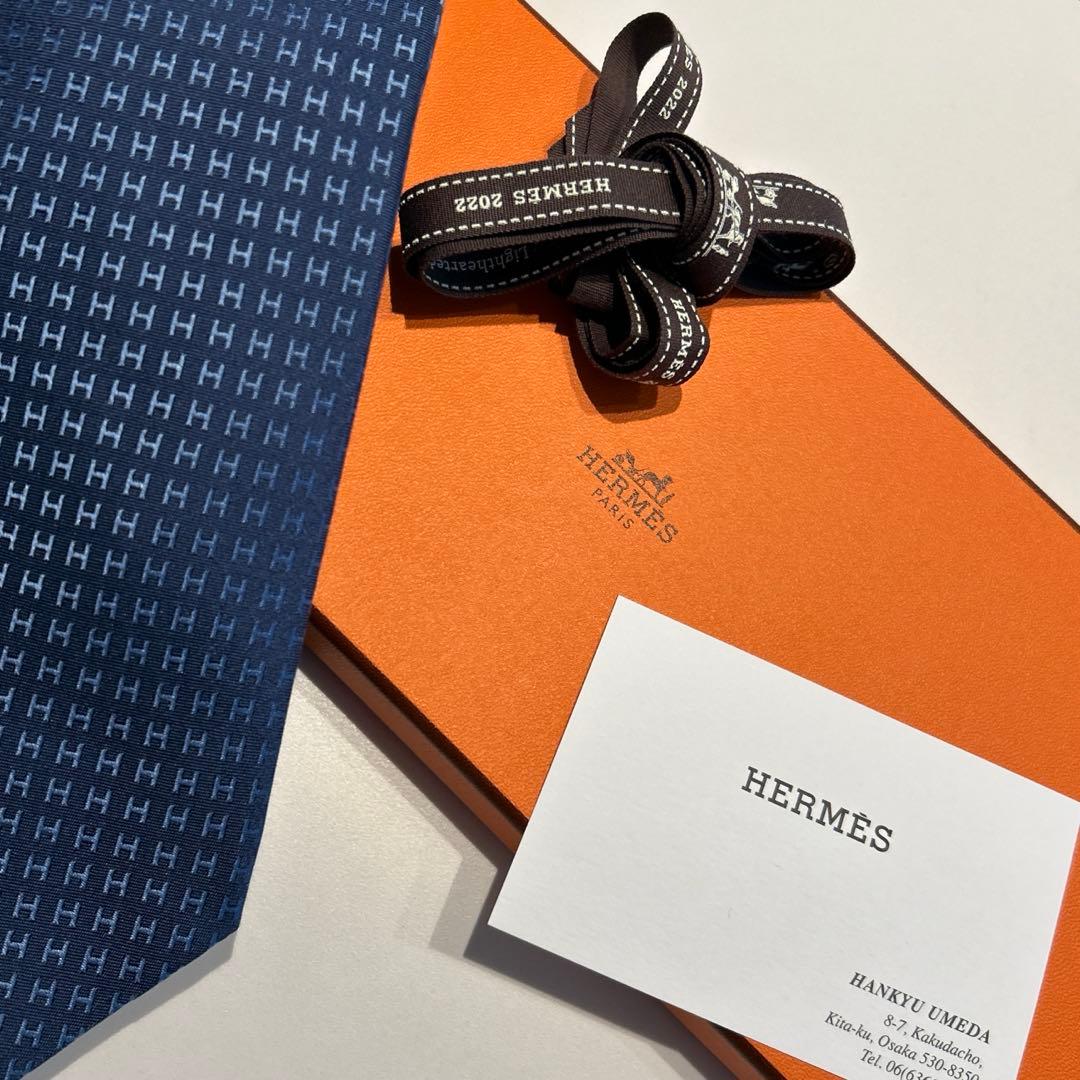 未使用箱付き　 エルメス　HERMES ネクタイ　ブルー