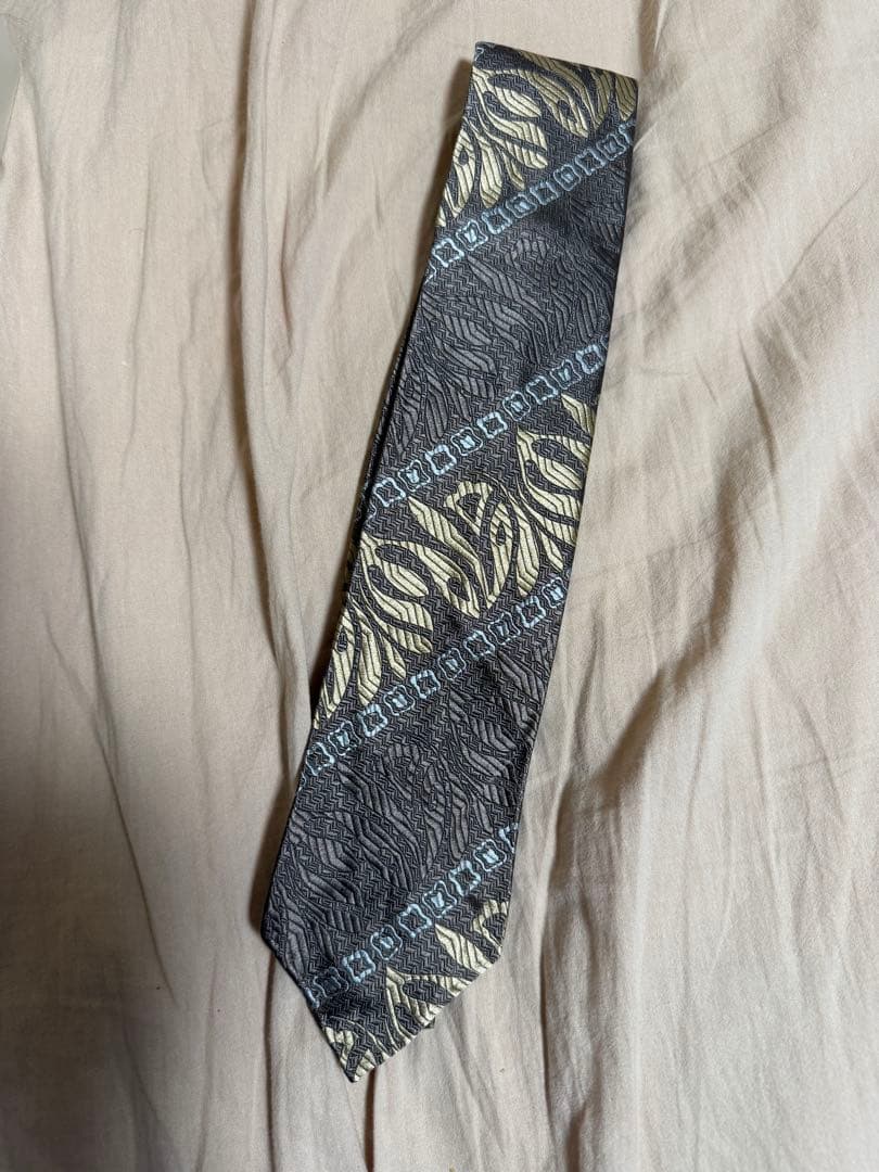 リングヂャケット　ネクタイ　リングジャケット