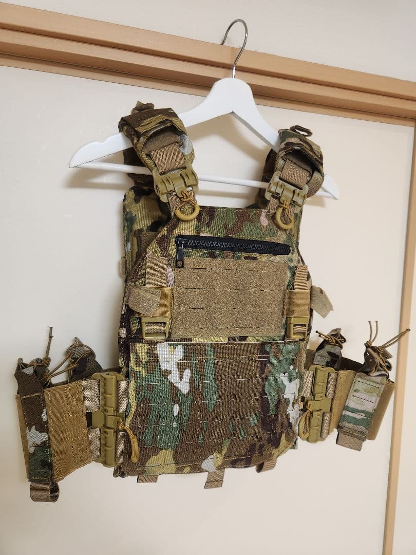 プレートキャリア MOELLシステム 高耐久性 マルチカム、プレキャリ