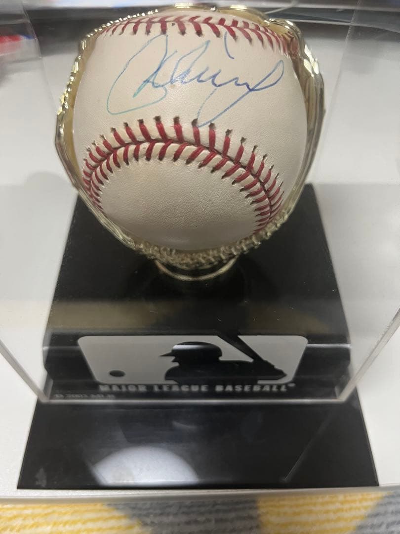 イチロー　直筆サイン入りボール 公式ケース&真贋証明書付き！WBC 値下げ⭕️