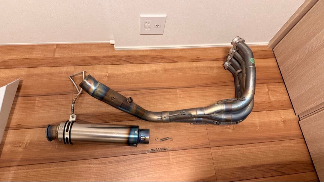 YZF-R6 13S ストライカー　チタン　フルエキ　マフラー　ワンオフステー付