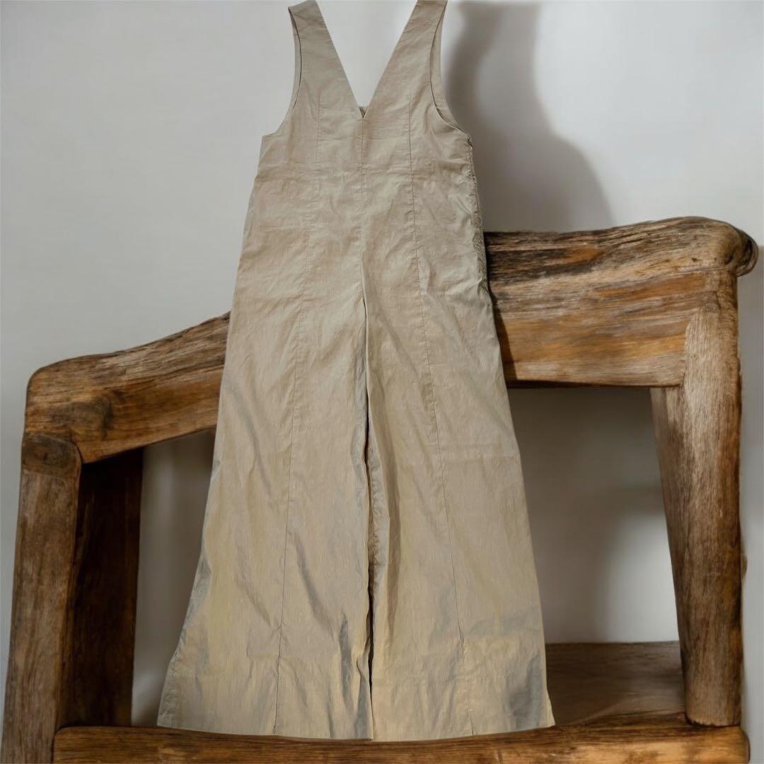 デプレ　24春夏　リネンナイロンストレッチ Vネックサロペット　完売品