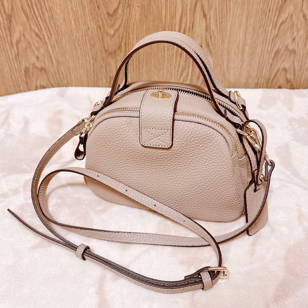 【極美品】上質本革×柔らかグレージュ♡HAYNIミニバッグ ベイビーロシェ