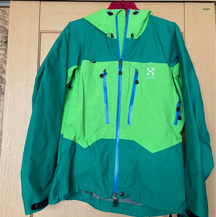 ホグロフス・ゴアテックスウェア