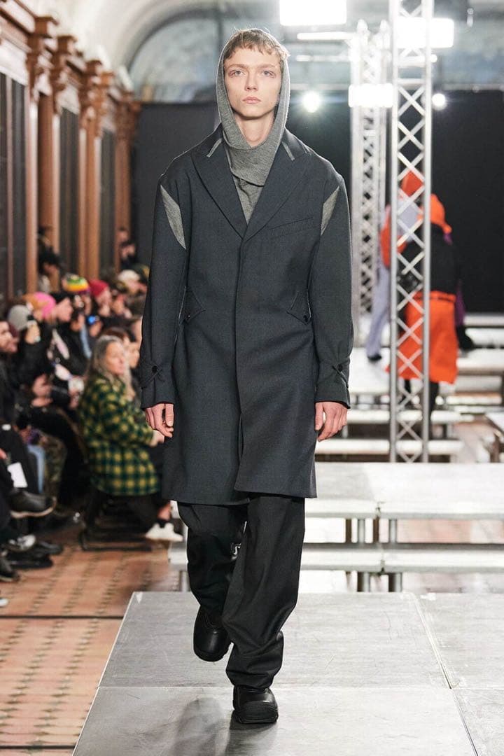 m*c様 Kiko Kostadinov 23aw solon long coa