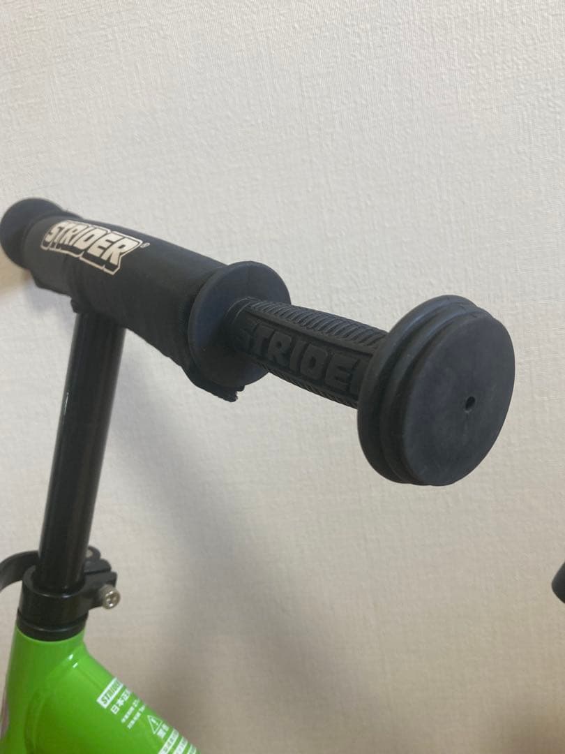 ストライダー　STRIDER 黄緑