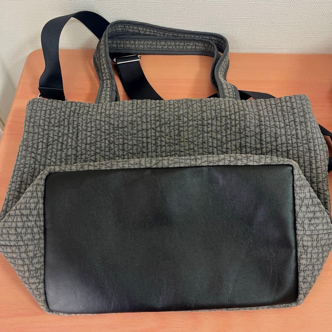 ファミリア　ピオヌンナル　ニューヨーク　グレー