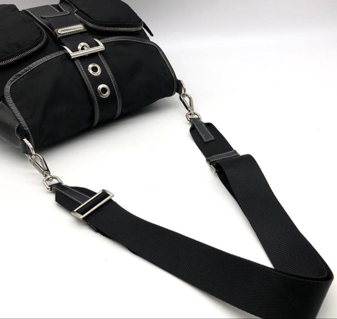 【極美品】 PRADA ショルダーバッグ 三角ロゴプレート ナイロン レザー